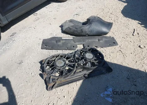 2008 Chevrolet Silverado 1500 Lt1/Lt2/Ltz/Work Truck z USA, uszkodzony, nr VIN 2GCEK13M081319693